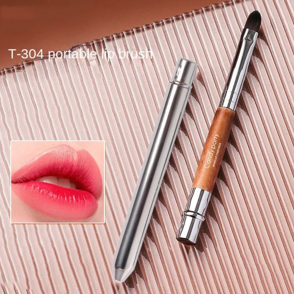 Lip Gloss Brush with Protective Cap